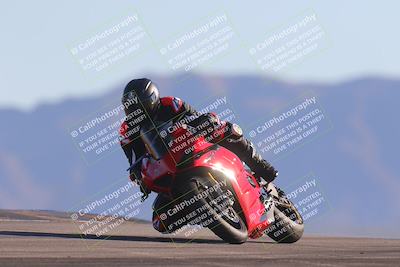 media/Nov-06-2023-Moto Forza (Mon) [[ce023d0744]]/3-Intermediate Group/Session 5 (Turn 9)/